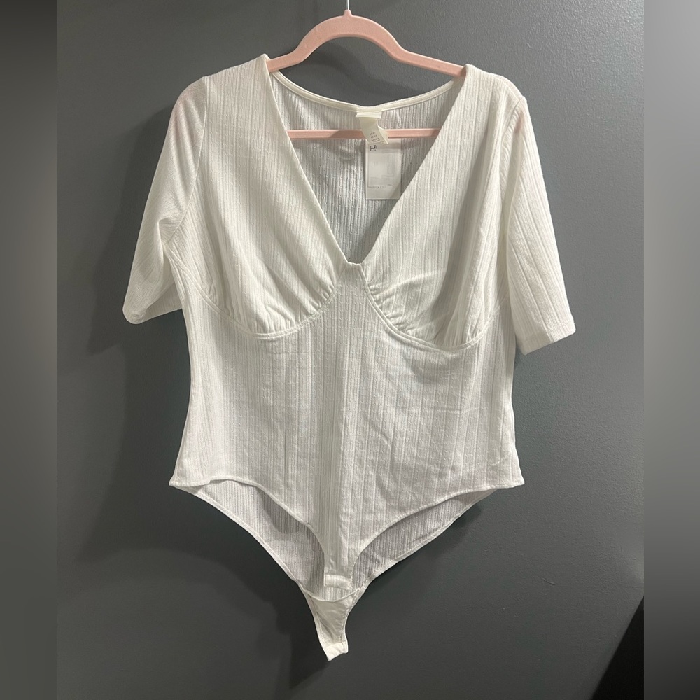 H&M White Bodysuit (XL) New